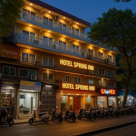 Fabhotel Spring Inn - Nr Borivali Station Mālād Exteriér fotografie