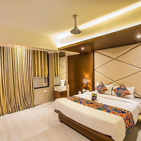 Fabhotel Spring Inn - Nr Borivali Station Mālād Exteriér fotografie