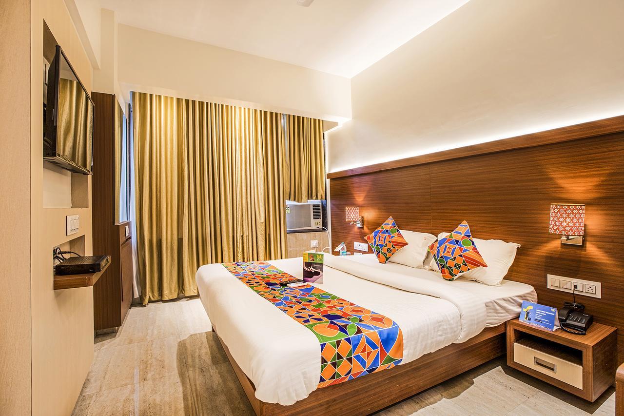 Fabhotel Spring Inn - Nr Borivali Station Mālād Exteriér fotografie